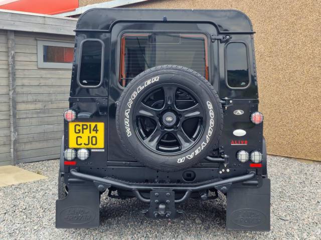 2014 Land Rover Defender 90 2.2 TDCi XS Hard Top 4WD Euro 5 3dr